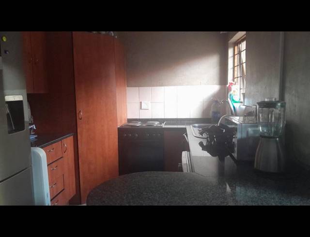 2 BEDROOM APARTMENT FOR SALE IN CAPRICORN